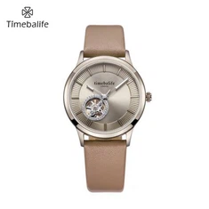 Snygg kvinna mekanisk klocka